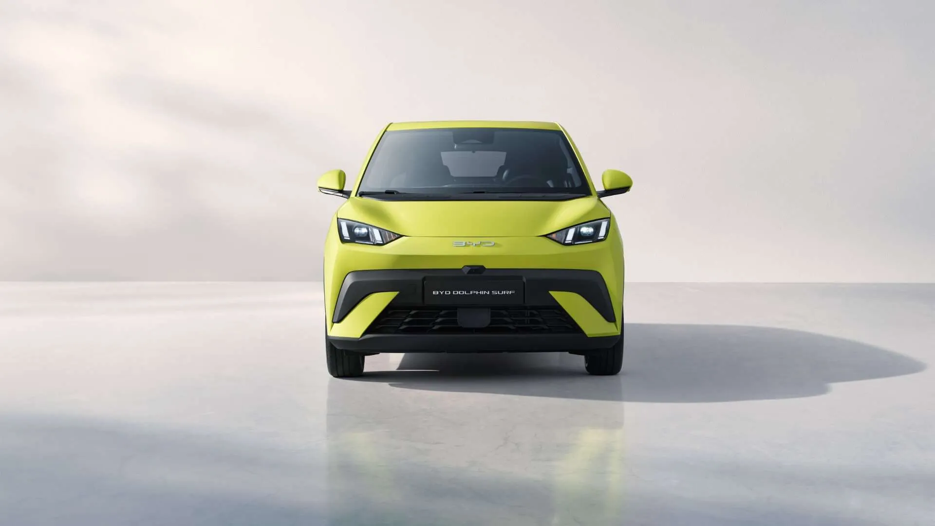 Interior - Stunning daytime-running lights